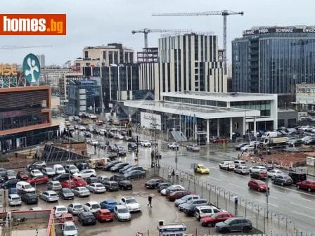 Тристаен, 145m²