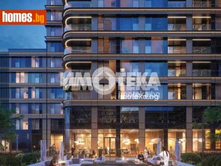 Тристаен, 92m²