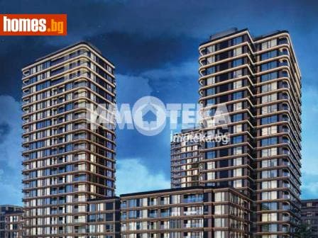 Тристаен, 92m²