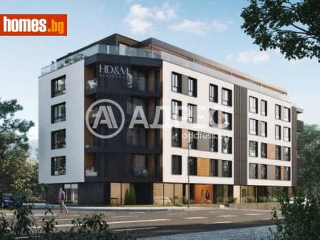 Тристаен, 110m²