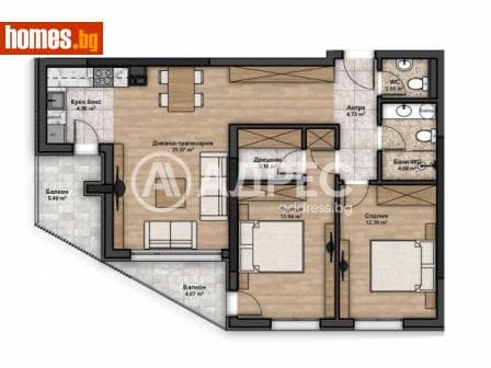 Тристаен, 110m²