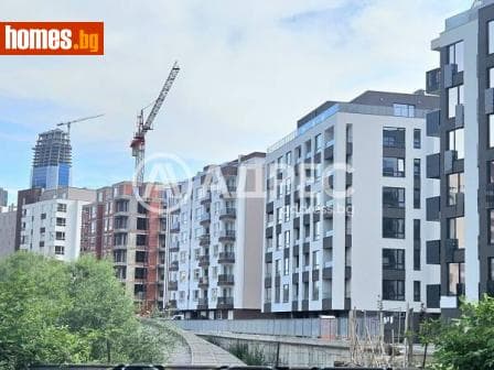 Тристаен, 103m²