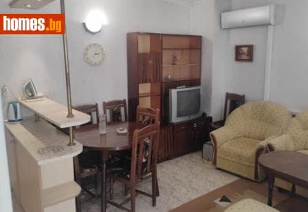 Двустаен, 65m²