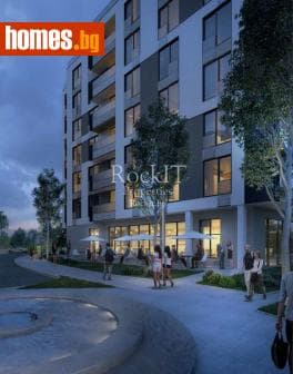 Тристаен, 96m²