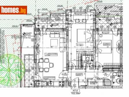 Тристаен, 121m²
