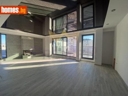 Четиристаен, 226m²