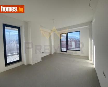 Четиристаен, 226m²