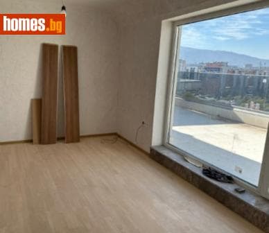 Четиристаен, 186m²