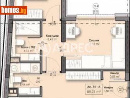 Тристаен, 107m²