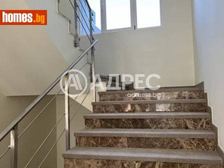 Двустаен, 67m²