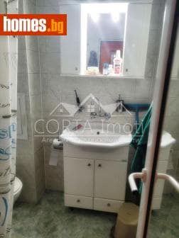 Двустаен, 72m²