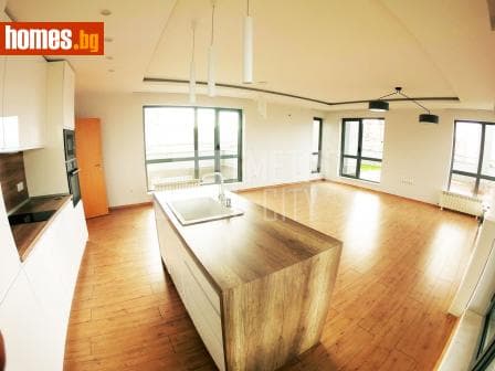 Четиристаен, 445m²