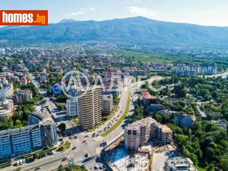 Тристаен, 107m²