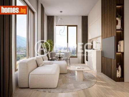 Тристаен, 107m²