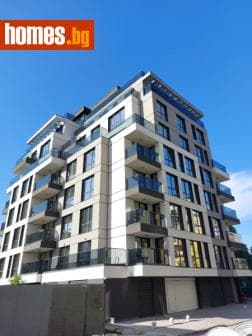 Тристаен, 127m²
