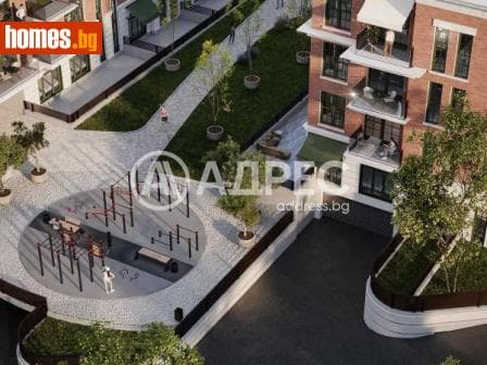 Тристаен, 169m²