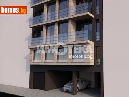 Тристаен, 127m²