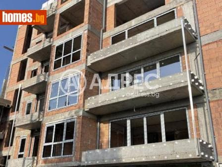 Двустаен, 75m²