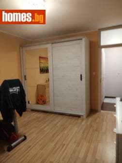 Двустаен, 66m²