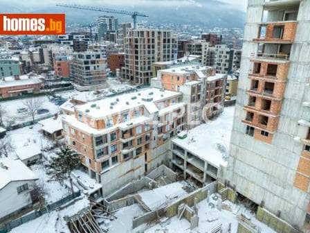 Тристаен, 129m²