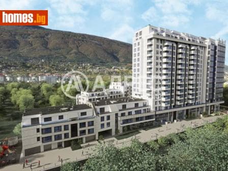 Тристаен, 118m²