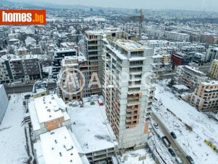 Тристаен, 113m²