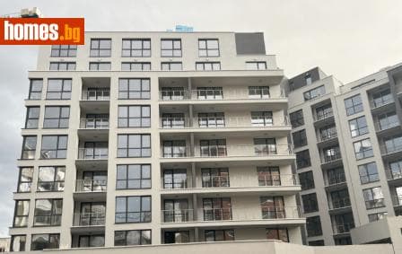 Тристаен, 116m²