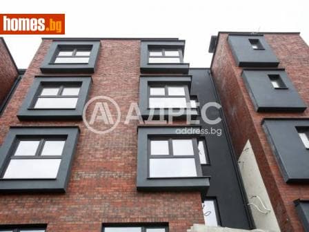 Тристаен, 109m²