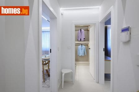 Двустаен, 72m²