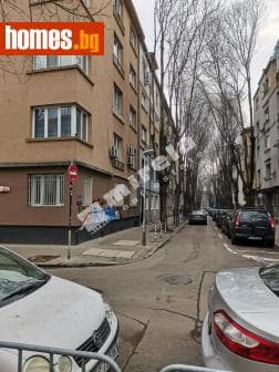 Тристаен, 92m²