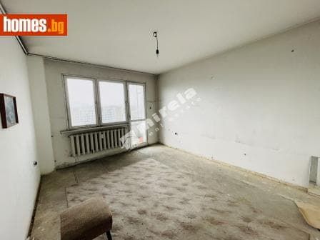 Тристаен, 120m²