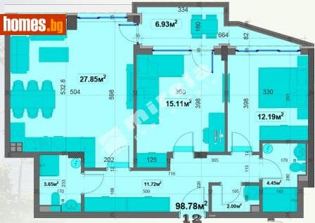 Тристаен, 112m²