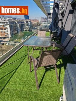Тристаен, 175m²