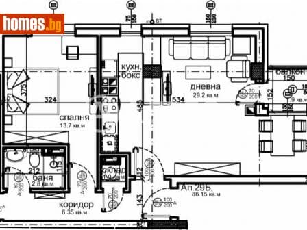 Тристаен, 96m²