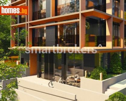 Тристаен, 85m²