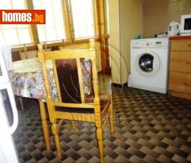 Двустаен, 65m²