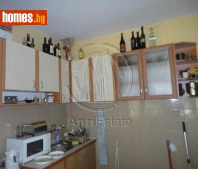 Двустаен, 65m²