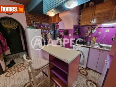 Многостаен, 90m²