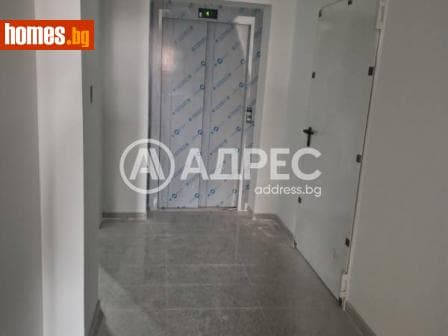 Двустаен, 61m²