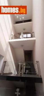 Двустаен, 80m²