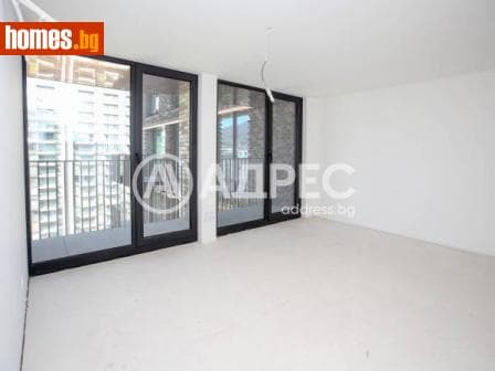Двустаен, 81m²
