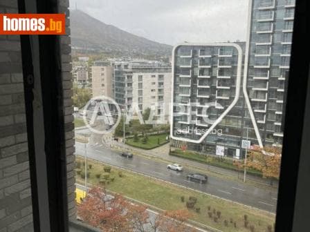 Двустаен, 82m²