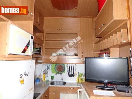 Двустаен, 67m²