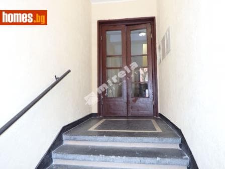 Двустаен, 67m²