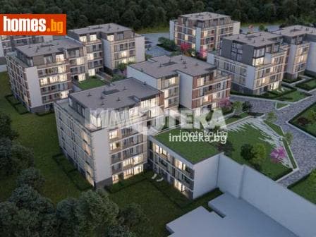 Тристаен, 213m²