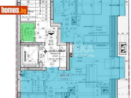Тристаен, 136m²