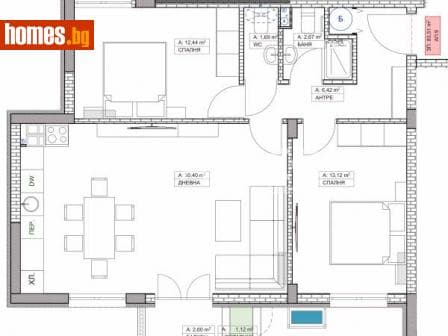 Тристаен, 93m²