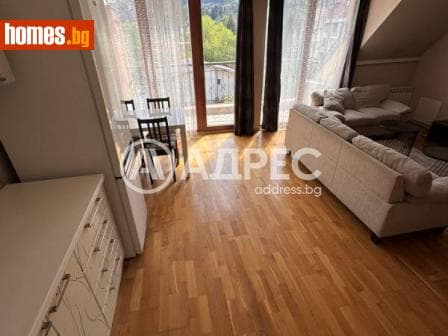 Тристаен, 169m²