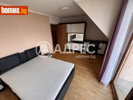Тристаен, 169m²