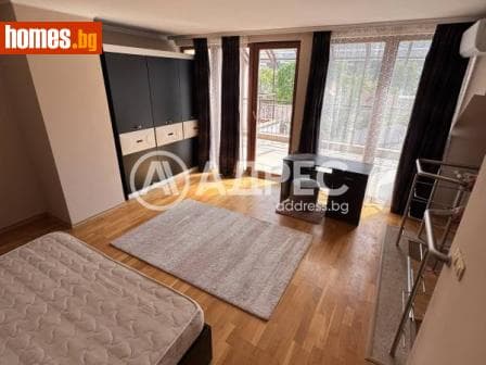 Тристаен, 169m²